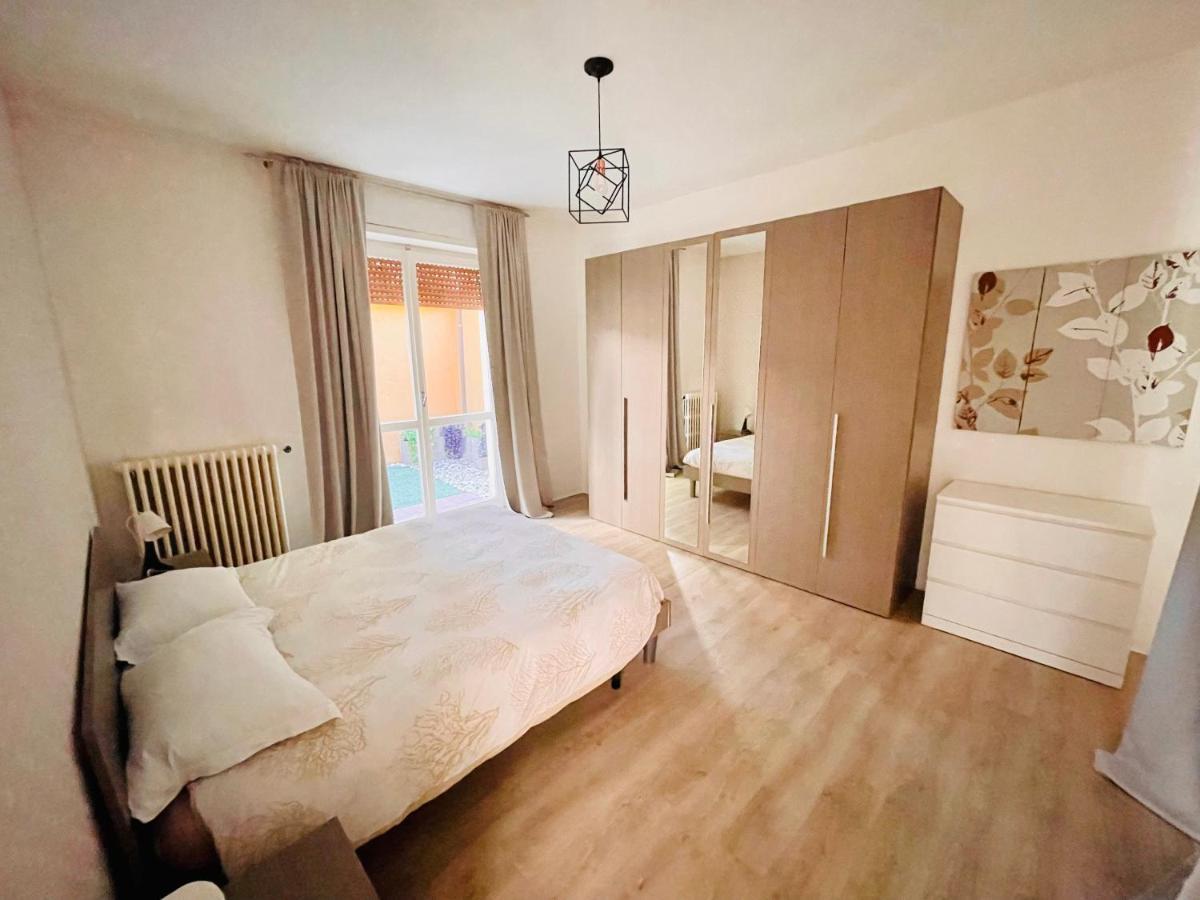 Appartmentslapiazzetta -1-2-6 Sesto Calende Bagian luar foto